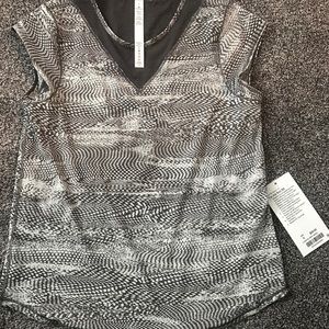 Lulu lemon shirt size 4